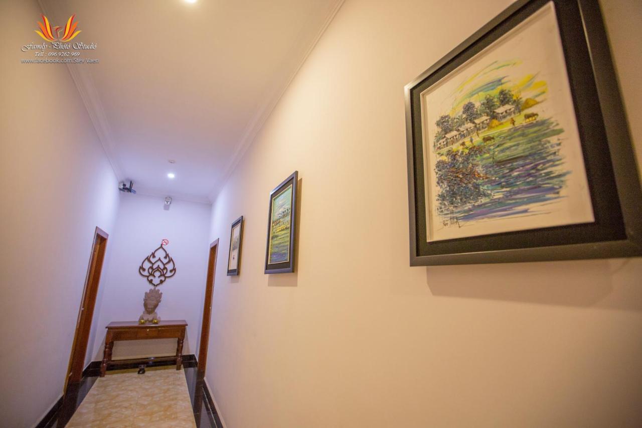 Jasmine Hotel& Sky Bar Battambang Exterior photo