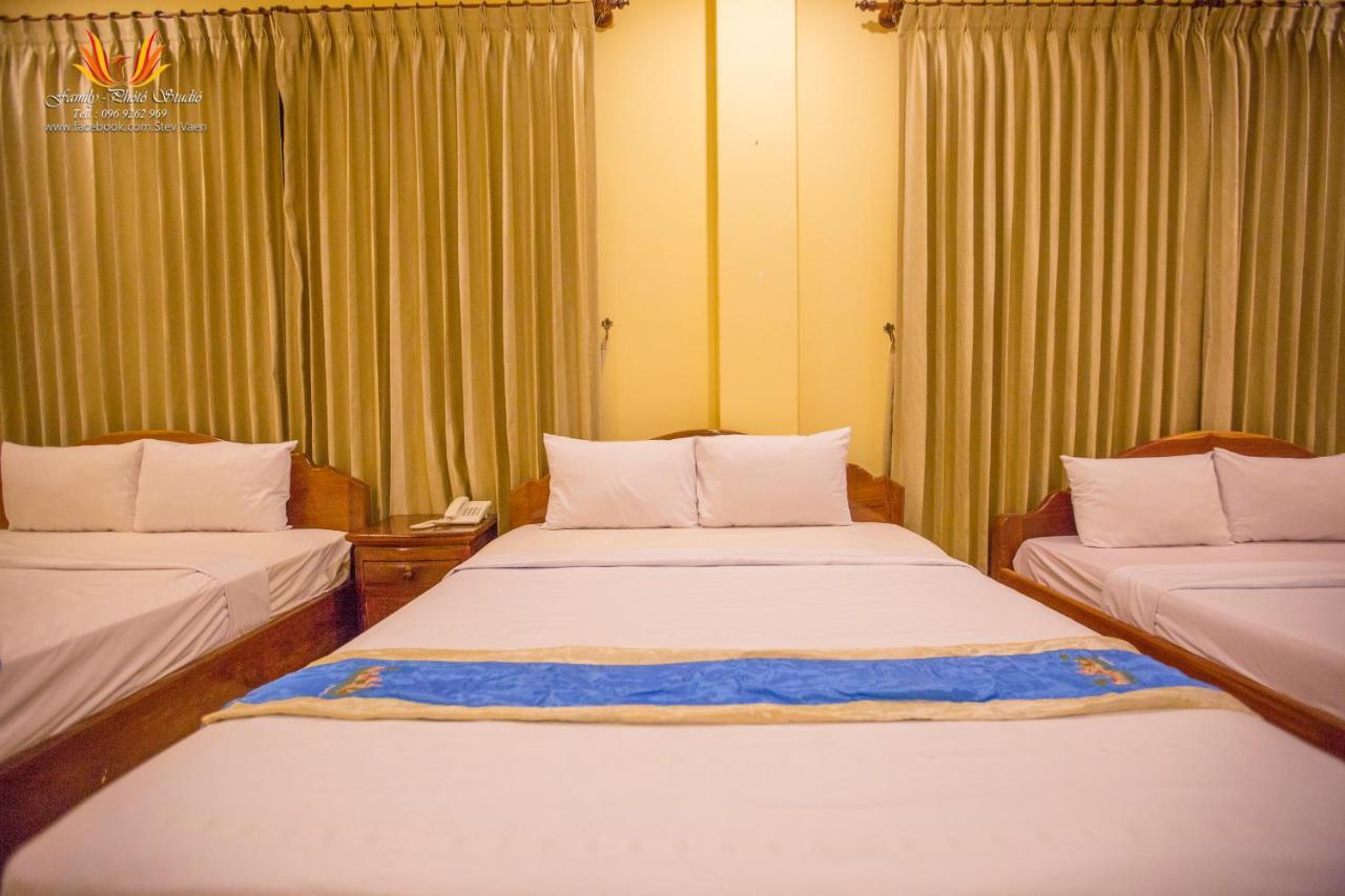 Jasmine Hotel& Sky Bar Battambang Exterior photo